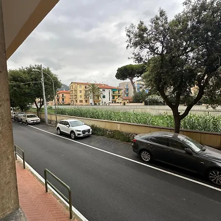 Casa Al Mare Finale Ligure